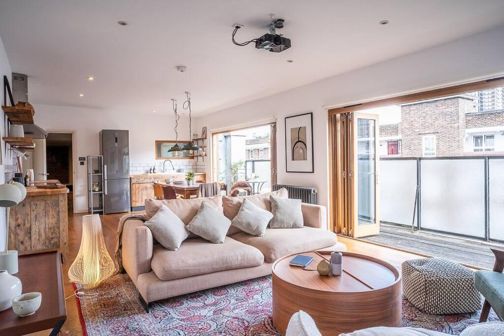 Penthouse At The Old Tea Factory Apartment London Bagian luar foto