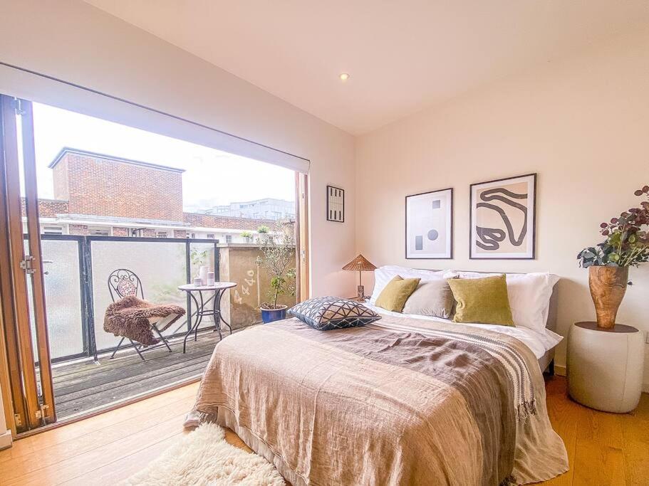 Penthouse At The Old Tea Factory Apartment London Bagian luar foto
