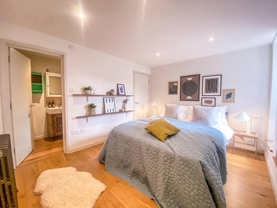 Penthouse At The Old Tea Factory Apartment London Bagian luar foto