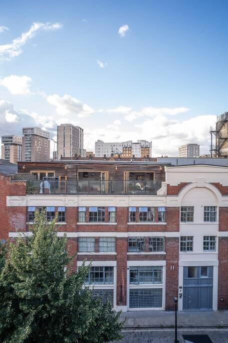 Penthouse At The Old Tea Factory Apartment London Bagian luar foto